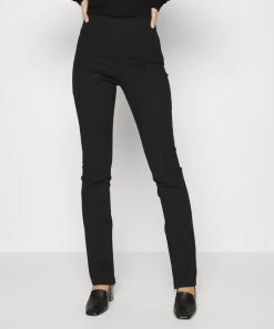 CLOSED KYLA Pantalon Classique Noir pour Femme - Élégance et Confort