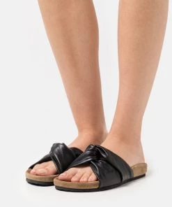 CLOSED Femme KYOMI Mules Noires - Mules plates élégantes et confortables