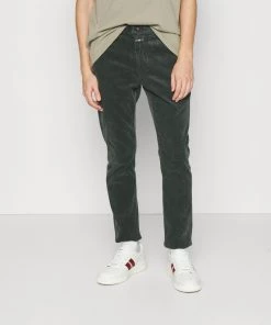 CLOSED Homme ATELIER Pantalon Classique Sacramento Green - Pantalon Classique Homme