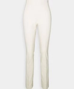 CLOSED Femme KYLA Pantalon Classique Vanilla Sherbet - Pantalon Élégant et Confortable -Promos CLOSED Magasin c3971666c74241dc83f756b6d5abbf9e