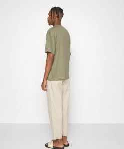 CLOSED DOVER Tapered Chino Homme - Grain Beige - Pantalon Chino Élégant -Promos CLOSED Magasin daafbac84a2a421fb64c14d27e023218