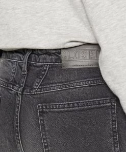 CLOSED Femme RAWLIN Jean Flare Dark Grey - Bootcut Évasé - Denim Haut de Gamme -Promos CLOSED Magasin db6dfd65b80d480598df61e7fd29ae65