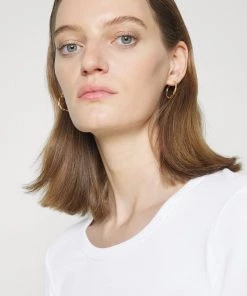 CLOSED Femme T-Shirt Basique Blanc - T-shirt Femme Élégant et Confortable -Promos CLOSED Magasin e3ebb6d59e124835a0df6a29b87dedea