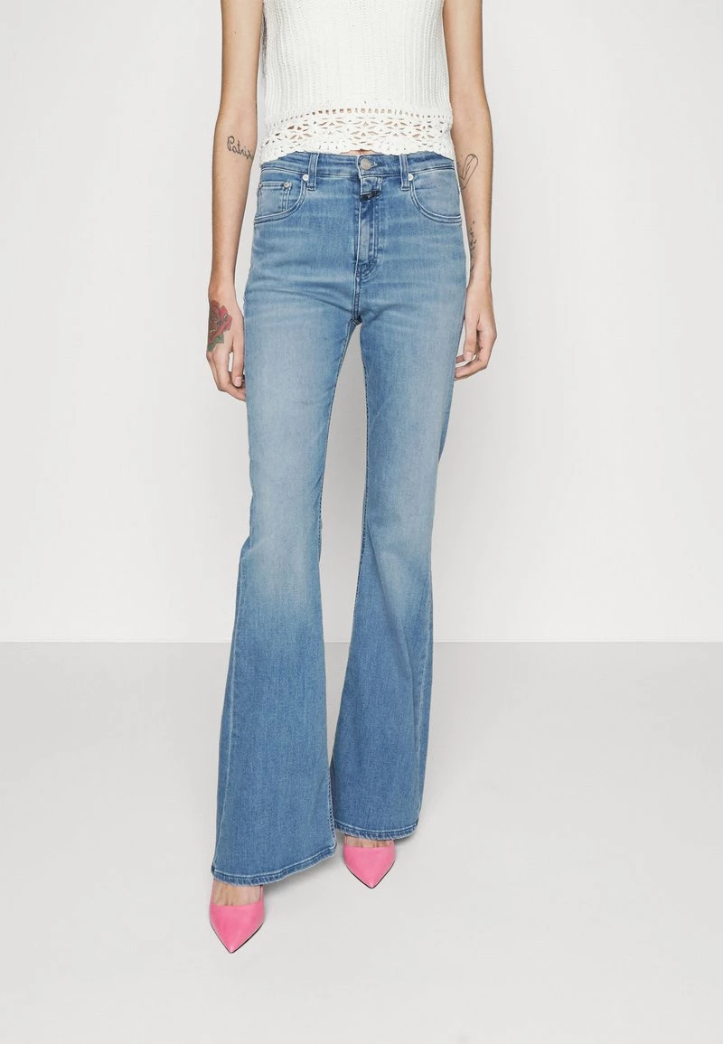 CLOSED Femme RAWLIN Jean Bootcut Bleu Moyen - Style Élégant et Confortable 3 CLOSED Femme RAWLIN Jean Bootcut Bleu Moyen - Style Élégant et Confortable