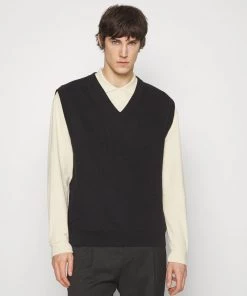 CLOSED TANK TOP Pullover Noir Homme - Haut de qualité en maille -Promos CLOSED Magasin ee511810f67042dd9034929b09519eea