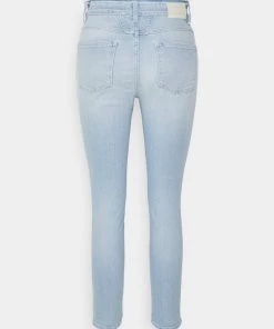 CLOSED Femme SKINNY PUSHER Jeans Skinny Bleu Clair - Jean Slim Taille Haute -Promos CLOSED Magasin f16e07072cdf45c399c7388faece6d5d