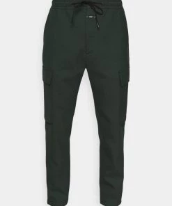Pantalon Cargo Relaxé CLOSED GALWAY - Sacramento Green Homme | Vêtements -Promos CLOSED Magasin f7c1e22f6ba844d4b953b995bde23ff2