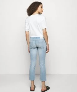 CLOSED Femme STARLET Jean Slim Bleu Clair - Taille ajustée | Vêtements -Promos CLOSED Magasin f7c7841754ad48f58567b0b4c145db78
