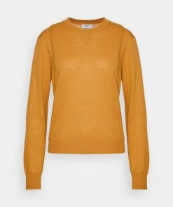 Pull Femme CLOSED CREW LONG SLEEVE - Or Terre - Confort et Style -Promos CLOSED Magasin f9c2b47c00d14034b86627789b58bff2