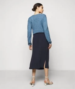 CLOSED Femme JADEN Jupe Trapèze Dark Night - Jupe Élégante et Moderne -Promos CLOSED Magasin fed1041717604e75a0007ed19a8dfd8a